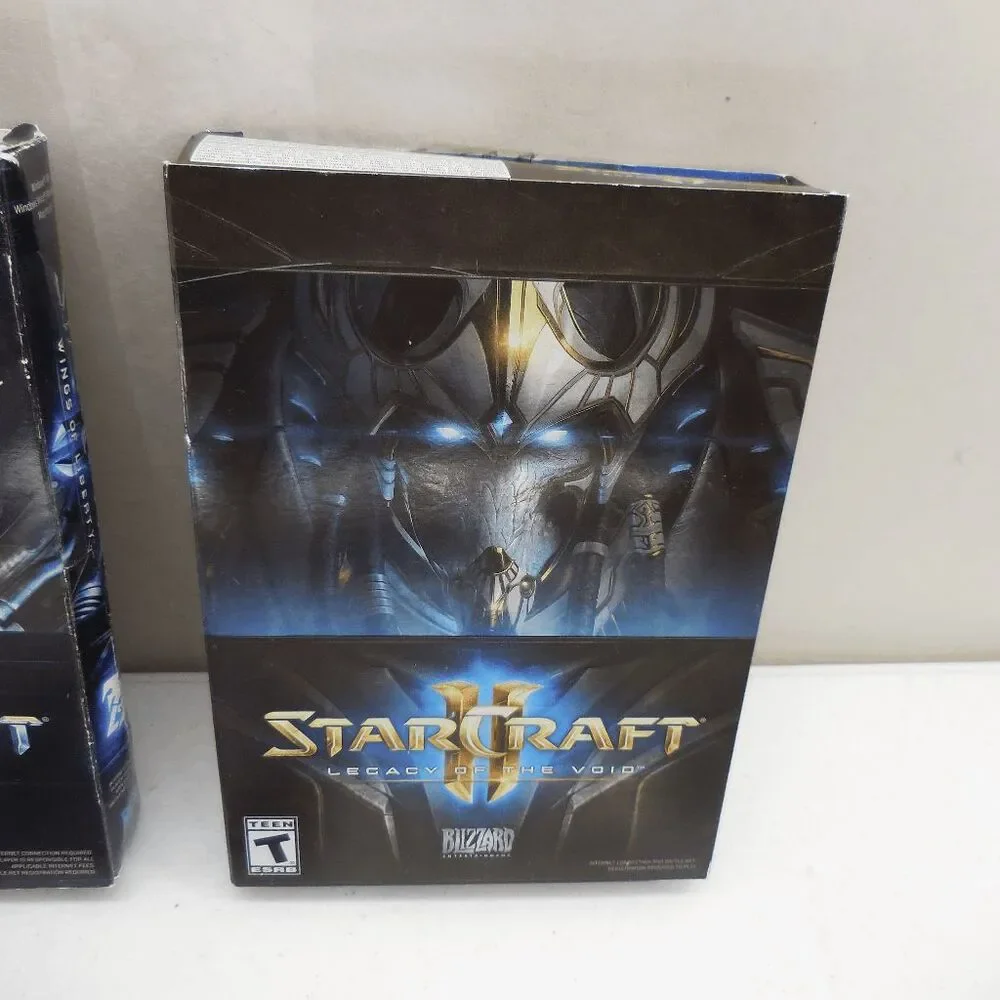 Lot of 2 StarCraft II PC Games Wings of Liberty & Legacy of the Void‎ Big Box
